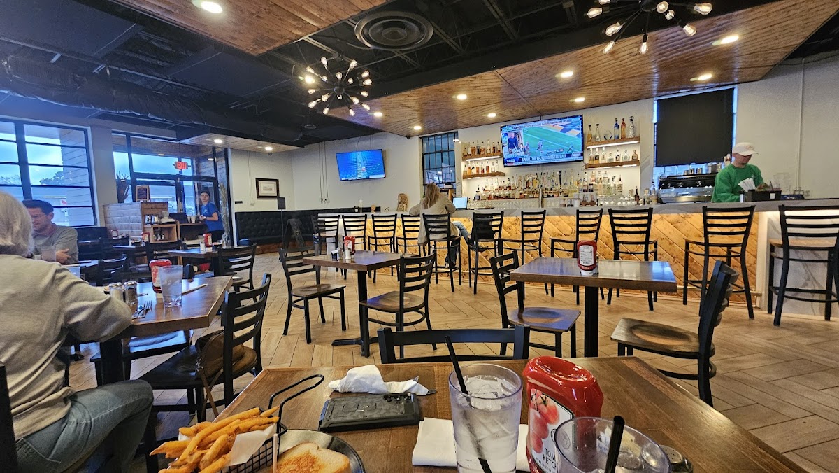 Downtown Eats